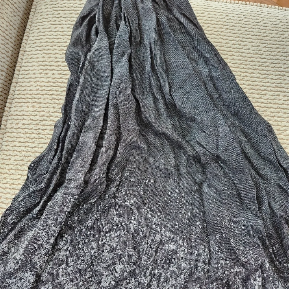 Calvin Klein Gray Scarf, Large 27x36 Inches